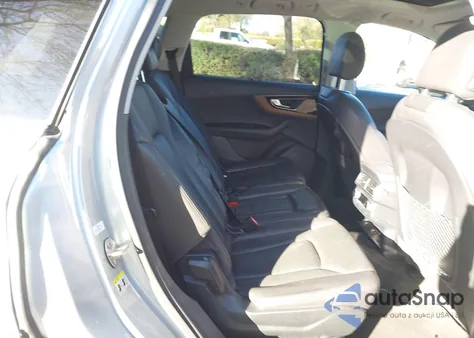 2017 Audi Q7 3.0T Premium из США, поврежденный, VIN WA1LAAF75HD010574